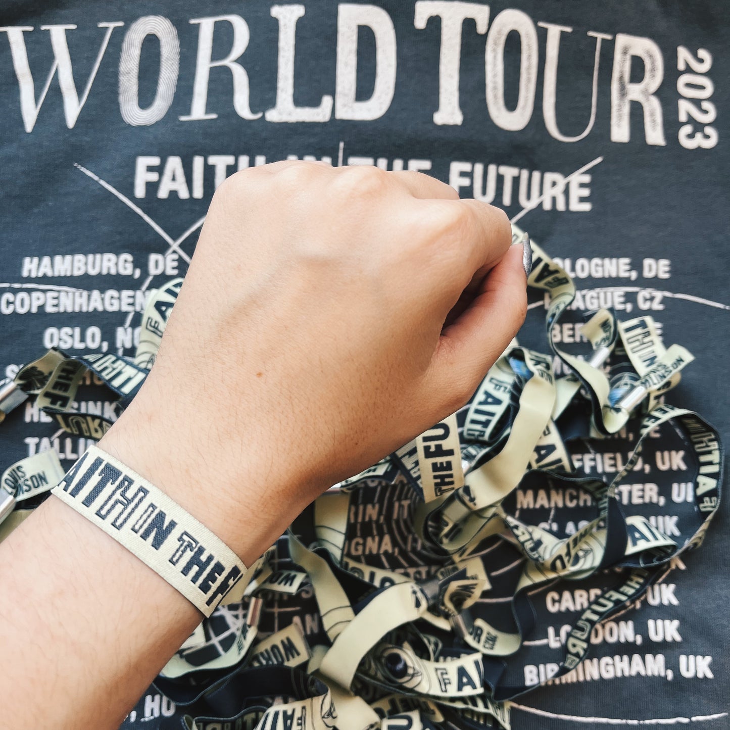 WRISTBAND Faith In The Future world tour