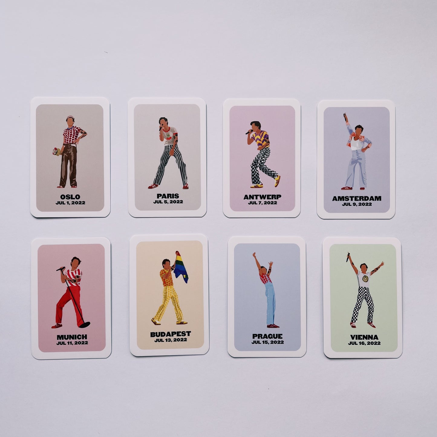 LOVE ON TOUR 2022 commemorative cards