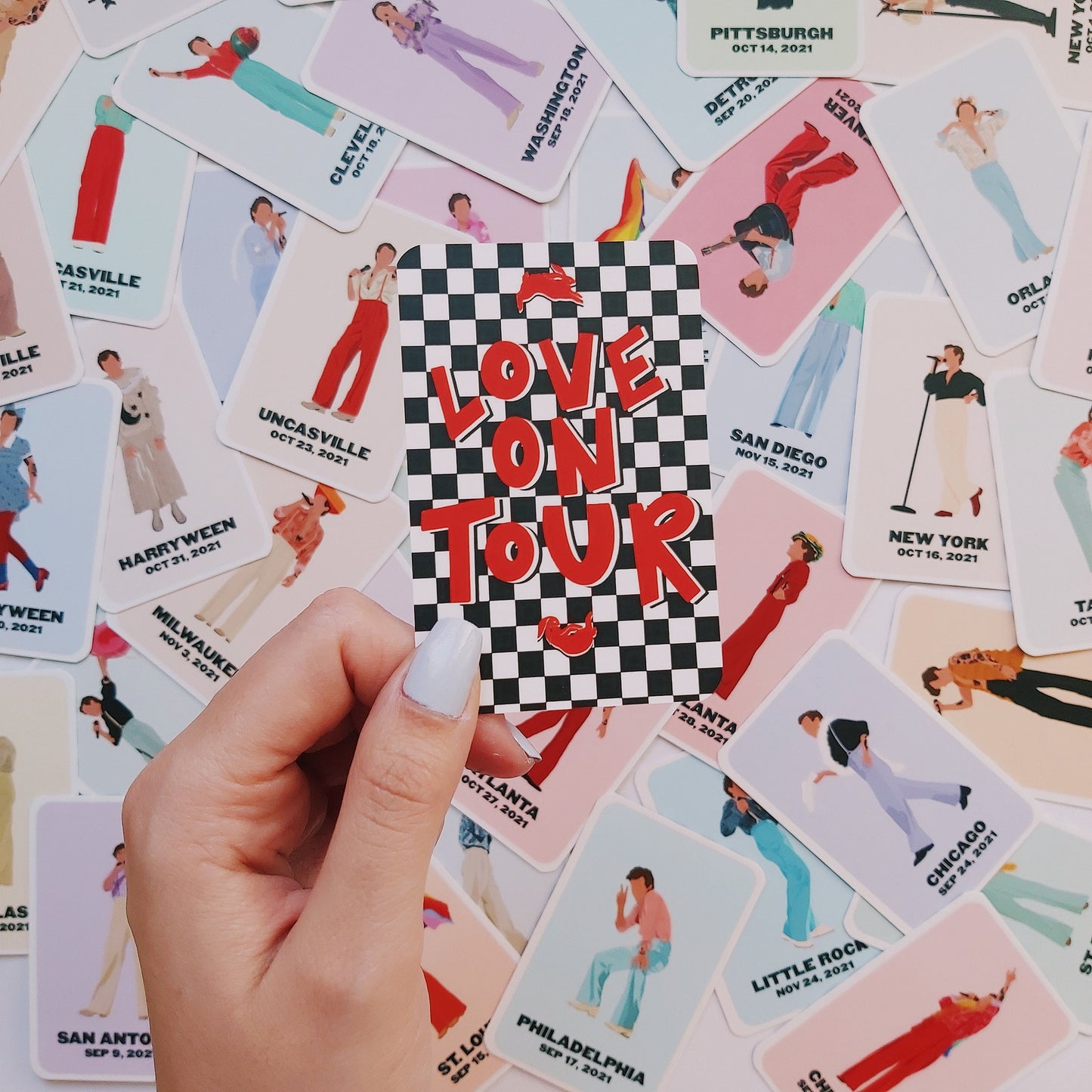 LOVE ON TOUR commemorative cards
