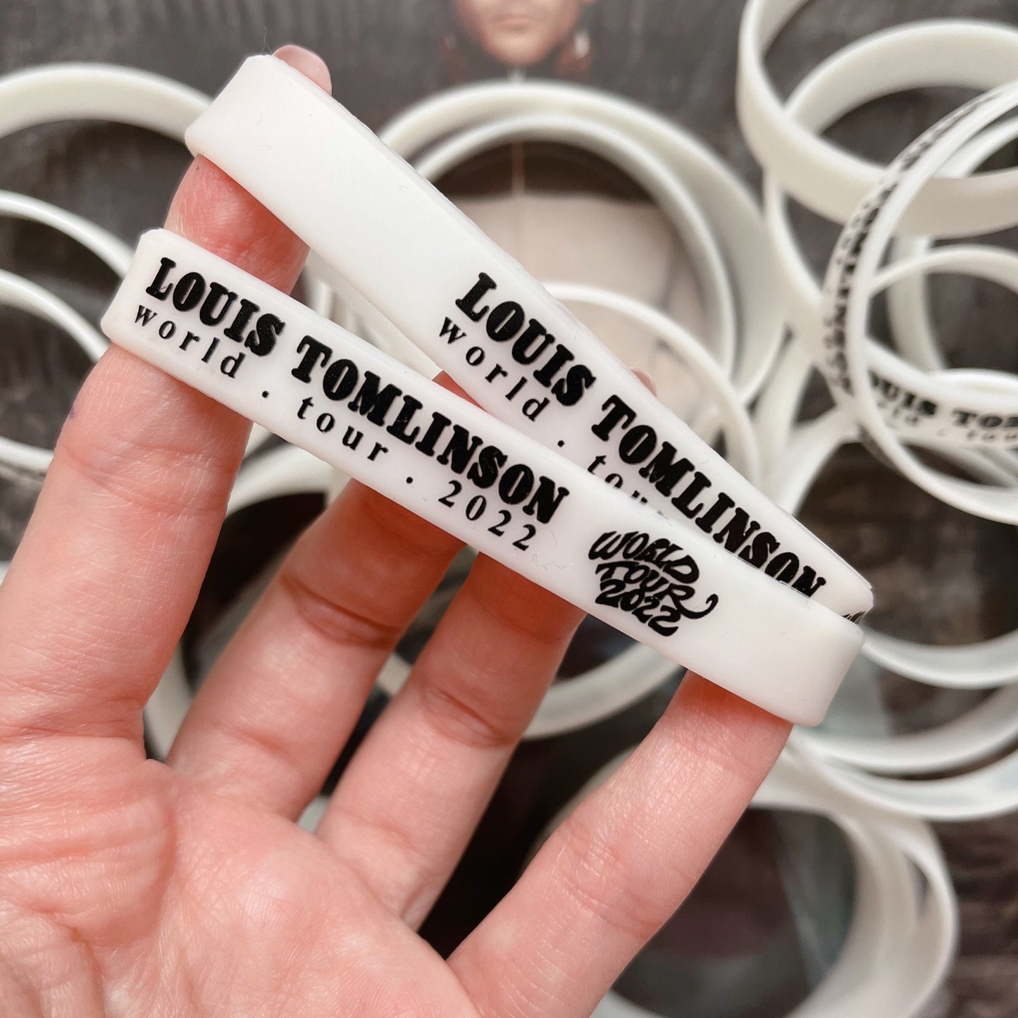 WRISTBAND LTWT Glow in he dark