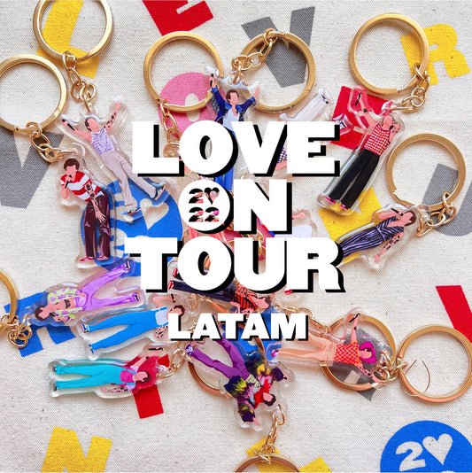 LOVE ON TOUR 2022 Latam keychains